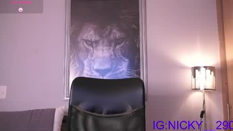 Snapshot of alan_morrys chatting on June 12, 1:59 am alan_morrys online show from June 12, 1:59 am