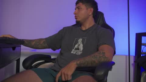 Alan online show from April 4, 7:28 am