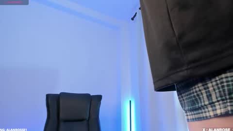 Alan online show from November 9, 2:37 pm