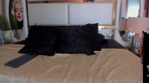 ---Alan--- online show from April 7, 4:35 am