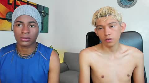 Alan and Criss - WE JUST FRIENDS WITH BENEFITS BOTH VERS online show from December 7, 8:49 pm