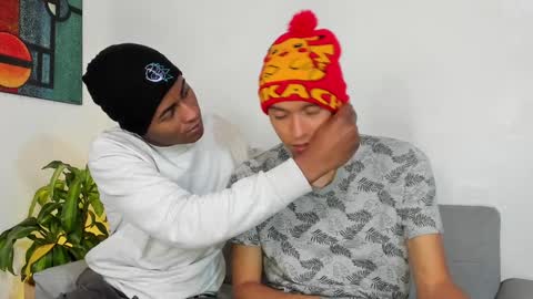 Alan and Criss - WE JUST FRIENDS WITH BENEFITS BOTH VERS online show from December 10, 2:59 am