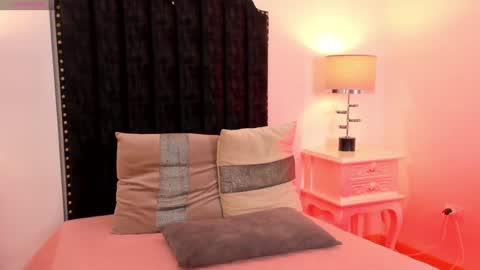 alana_2916 online show from January 6, 7:56 pm