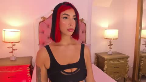 alana_2916 online show from January 18, 7:37 pm