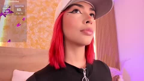 alana_2916 online show from September 10, 4:01 am