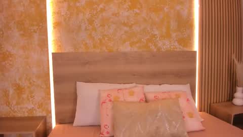 alana_2916 online show from October 15, 4:01 am