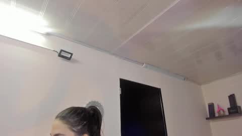 Snapshot of alana_madison chatting on January 17, 11:06 am Maeve online show from January 17, 11:06 am