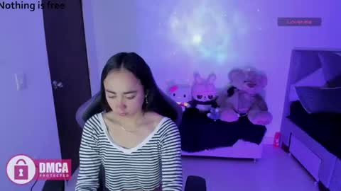 Snapshot of alana_pherson chatting on July 10, 5:01 am alana_pherson online show from July 10, 5:01 am