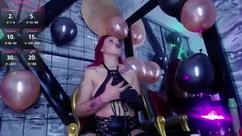 Snapshot of alana_roth chatting on February 14, 3:05 pm ALANA ROTH online show from February 14, 3:05 pm