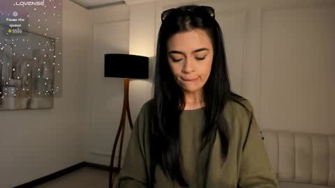 Alana online show from November 21, 12:04 pm