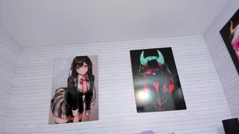 Snapshot of alanahell_ chatting on February 2, 10:52 pm ALANA online show from February 2, 10:52 pm