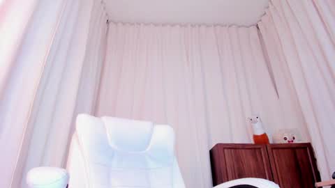 Snapshot of alanakimura_ chatting on January 19, 3:32 pm Alana silvana online show from January 19, 3:32 pm