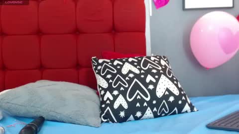 Alana  online show from February 15, 8:44 am