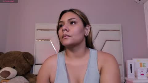 Snapshot of alanarousse_ chatting on May 21, 11:50 am alanarousse_ online show from May 21, 11:50 am