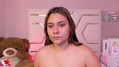 Snapshot of alanarousse_ chatting on June 2, 11:56 am alanarousse_ online show from June 2, 11:56 am