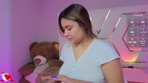 alanarousse_ online show from July 23, 12:03 pm