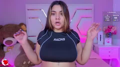 alanarousse_ online show from July 30, 12:15 pm