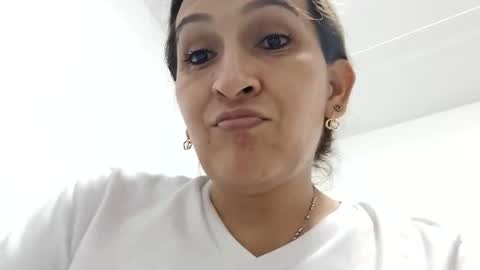 Alanastones 19 online show from October 8, 4:43 am