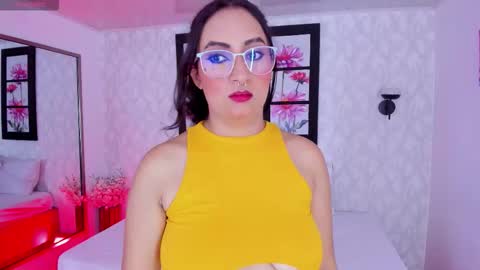  Alana Whitte  online show from January 8, 3:25 pm