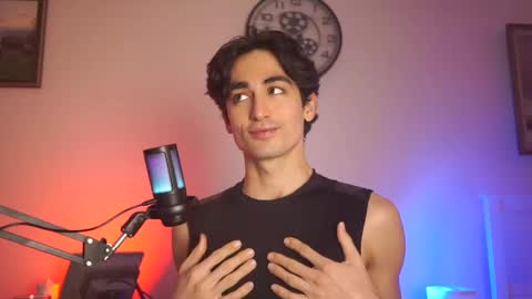 idenavarre online show from January 15, 10:46 pm