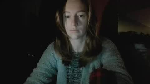 Snapshot of alane26 chatting on October 29, 12:35 am Elisa online show from October 29, 12:35 am