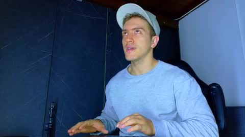 Alan Ferrer online show from February 23, 10:12 am