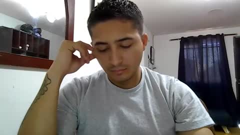 alanj998 online show from July 10, 4:09 pm