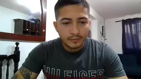 alanj998 online show from July 15, 4:34 pm