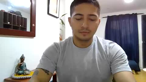 alanj998 online show from July 19, 8:23 pm