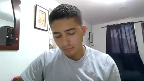 alanj998 online show from August 4, 3:47 pm