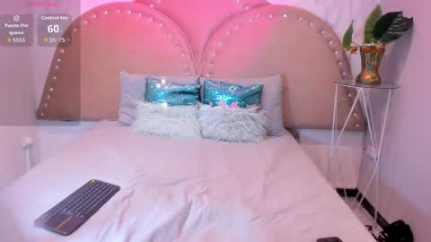 alanna_blaze online show from November 13, 12:59 pm