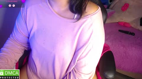 lanna online show from October 12, 5:45 pm