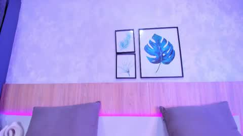 Alanna  online show from February 20, 8:05 am