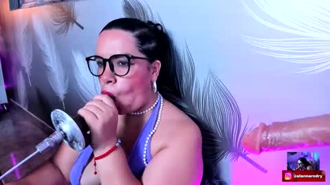 alana silver online show from September 15, 10:43 pm