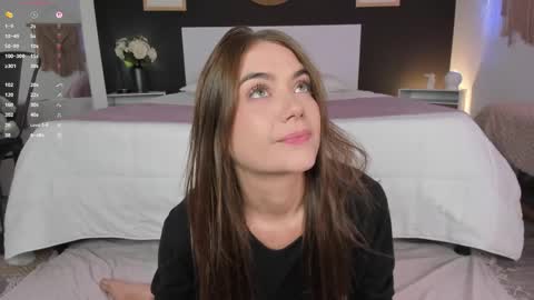 Alanna Cute Russell online show from April 5, 7:22 pm