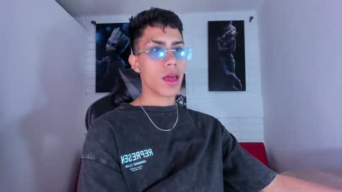 alannaughty_ online show from January 2, 9:18 pm