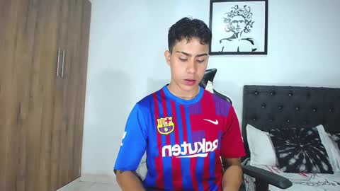 alannaughty_ online show from October 16, 1:50 am