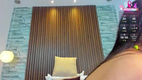 alannavidal online show from October 7, 2:42 am