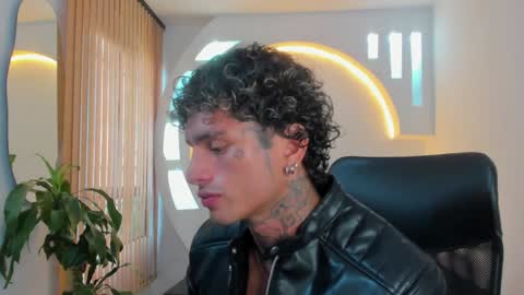 alan online show from January 31, 1:02 pm