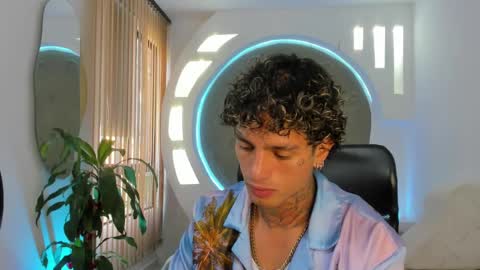 alan online show from February 20, 2:35 pm