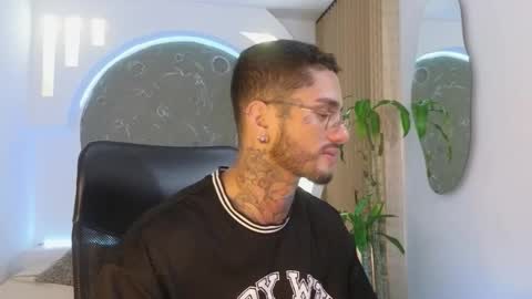 alan online show from February 18, 1:29 pm