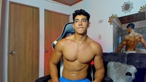 Snapshot of alansex66 chatting on May 15, 11:34 pm Alan online show from May 15, 11:34 pm