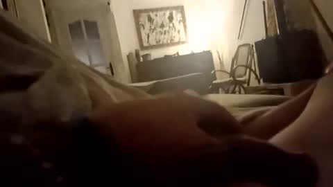 Snapshot of alarconraul79 chatting on July 5, 2:29 am alarconraul79 online show from July 5, 2:29 am