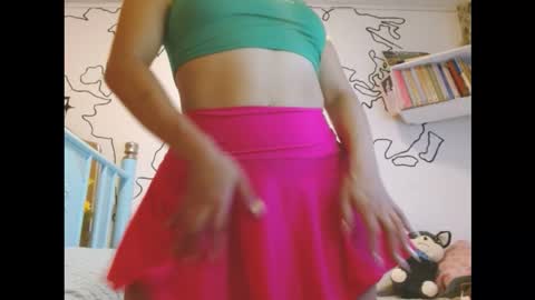 Snapshot of alaska_drew chatting on September 26, 4:05 am Alaska online show from September 26, 4:05 am