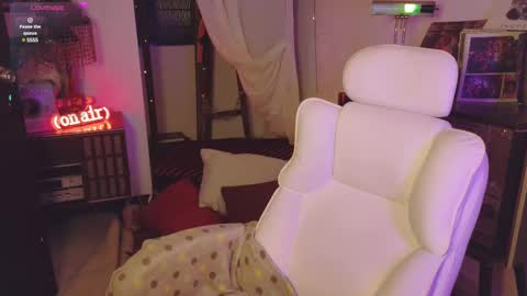 Snapshot of alaskagrace chatting on March 12, 1:58 am Alaska Grace online show from March 12, 1:58 am