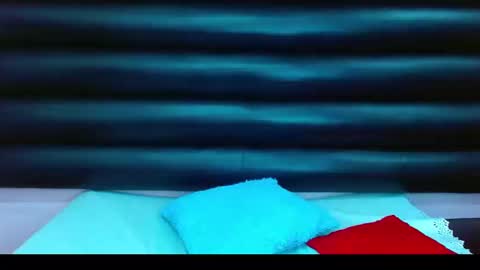 AlaSmith  online show from December 24, 5:27 am