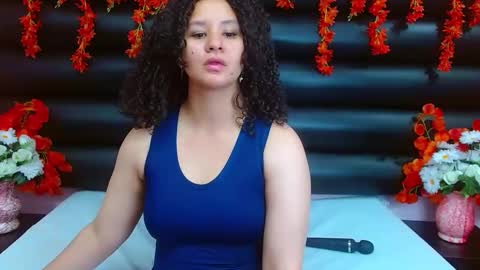 AlaSmith  online show from February 7, 2:19 am