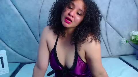 AlaSmith  online show from February 19, 5:27 am