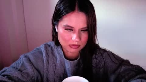 alba_toro535670 online show from January 7, 1:02 pm