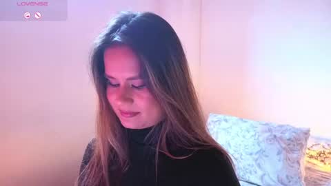 Snapshot of alba_toro535670 chatting on July 18, 6:12 pm alba_toro535670 online show from July 18, 6:12 pm